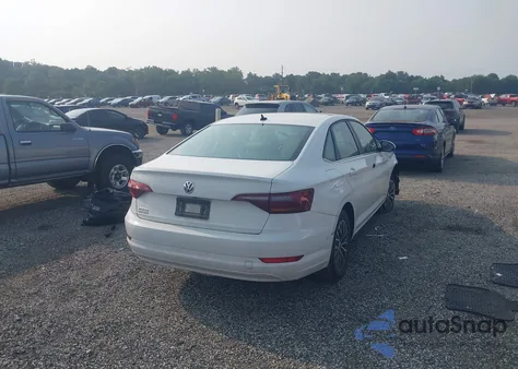 2019 Volkswagen Jetta 1.4T R-Line/1.4T S/1.4T Se из США, поврежденный, VIN 3VWC57BU5KM138444